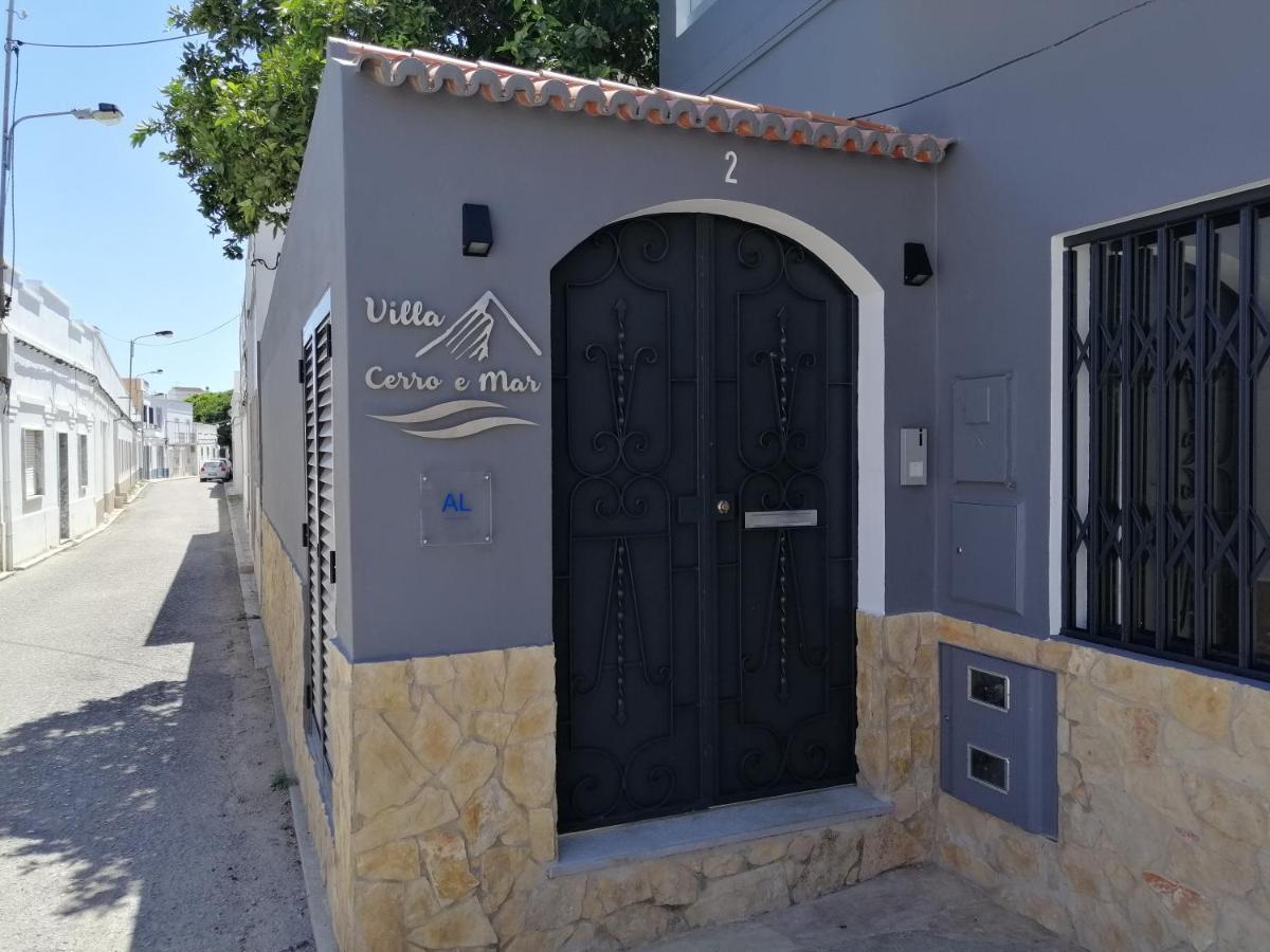 Villa Cerro E Mar 蒙卡拉帕乔 外观 照片